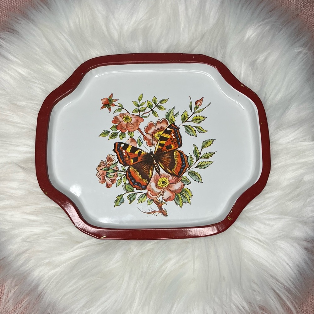 Super cute mini Vintage Metal Tray